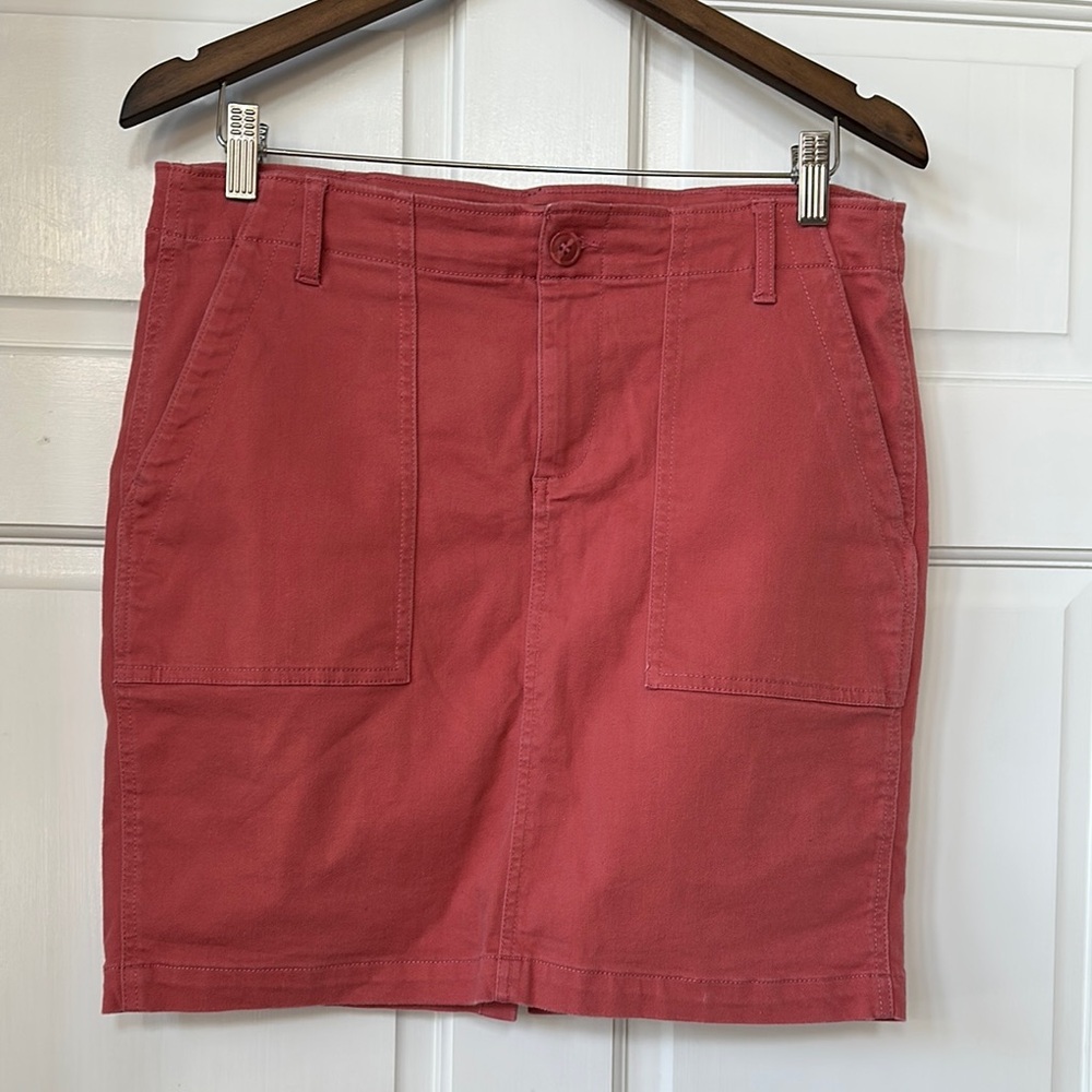 Liverpool Women's Mini Skirt in Coral/reddish